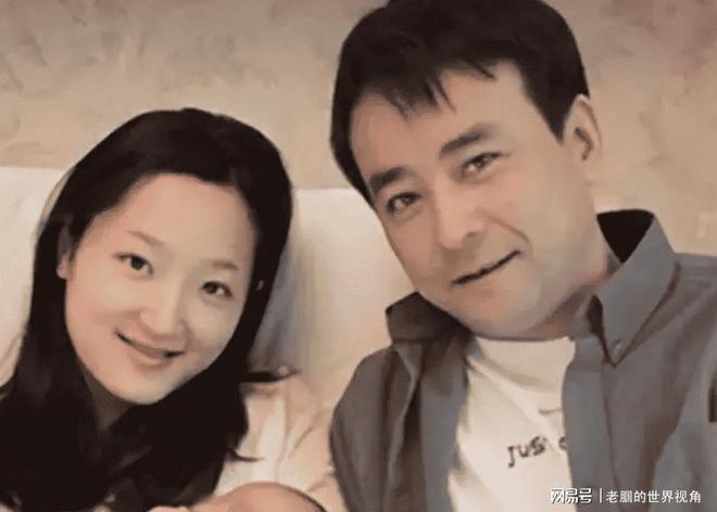 恩愛十幾年難抵殘酷現(xiàn)實？羅鋼娶小23歲郝蕾年齡差原來不算坎(圖12)