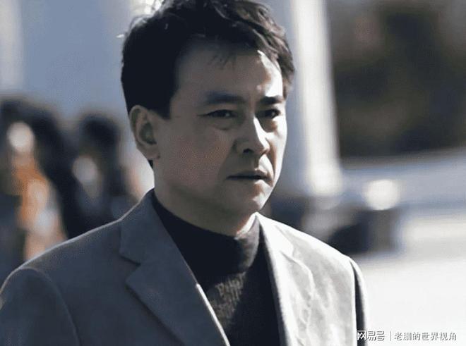 恩愛十幾年難抵殘酷現(xiàn)實？羅鋼娶小23歲郝蕾年齡差原來不算坎(圖13)